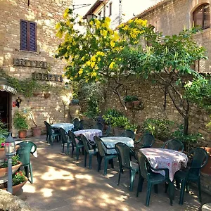 Berti 2*, Assisi Italien